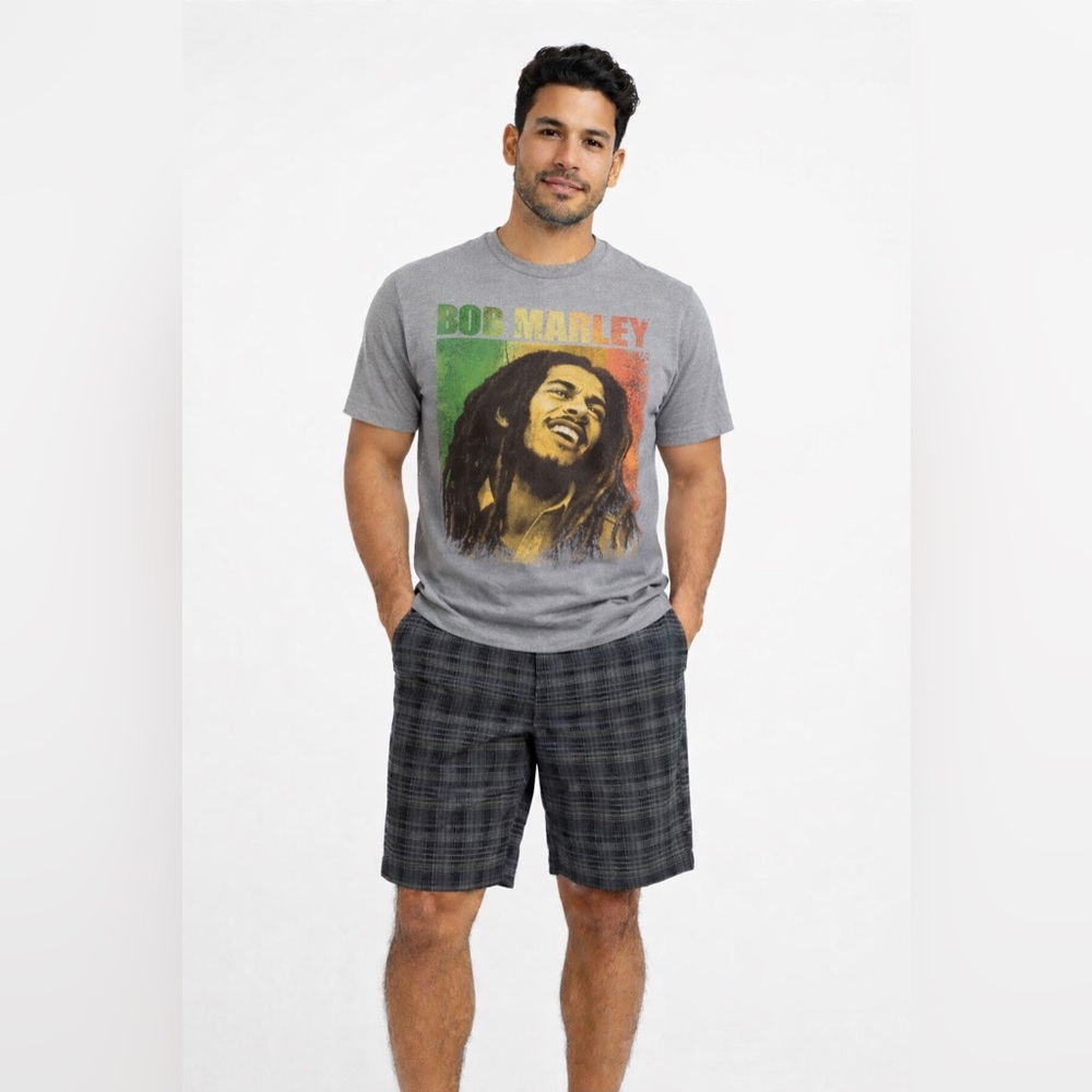 Kirkland Men's Black Checked Flat Front Performance Shorts